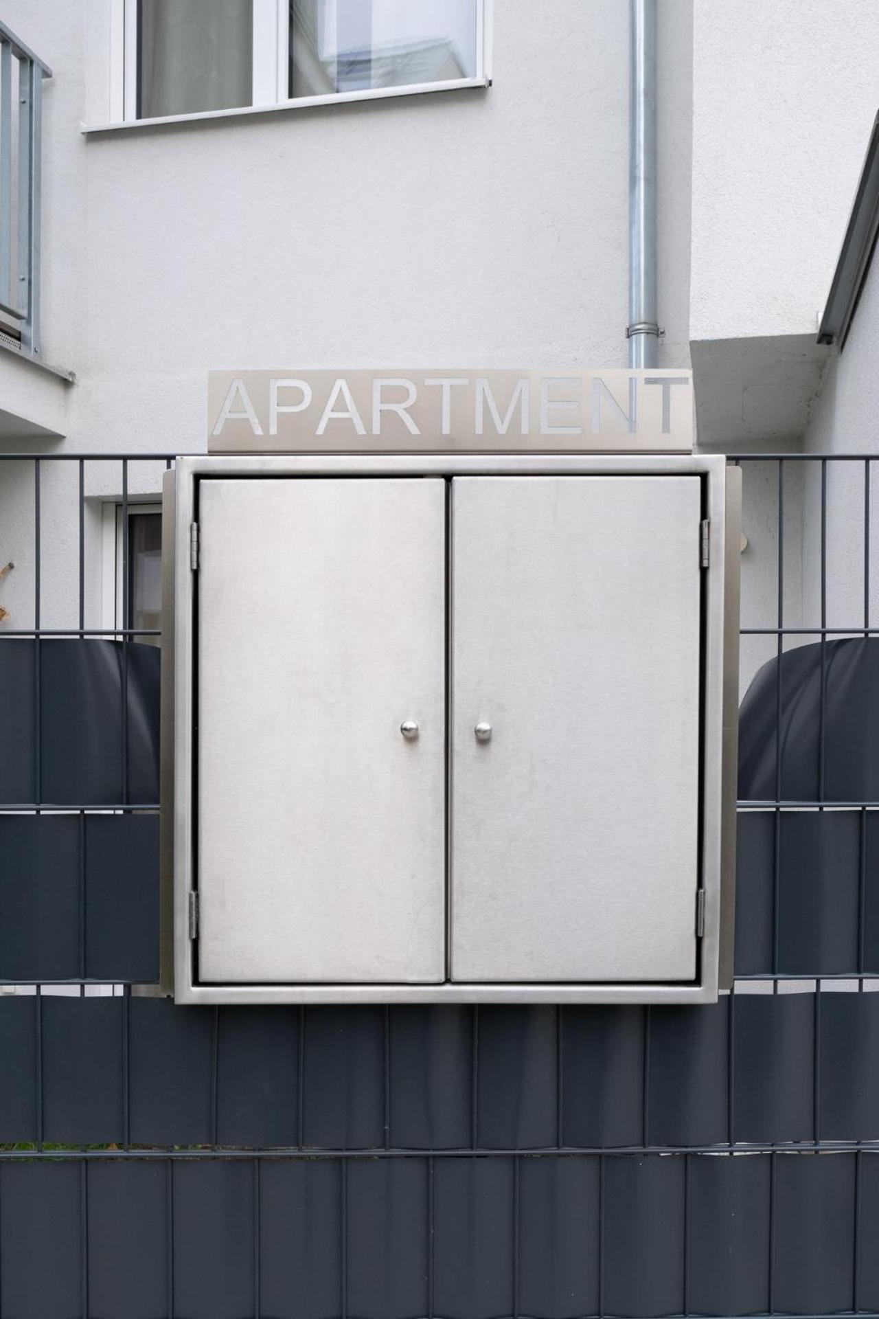 Modern Apartment With Tiny Garden Near City Center Wien Ngoại thất bức ảnh